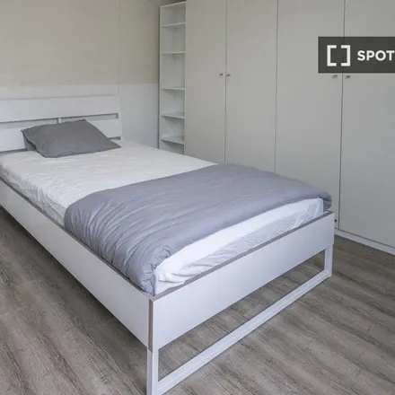 Rent this 3 bed room on Professor Lorentzlaan 90 in 1181 WL Amstelveen, Netherlands