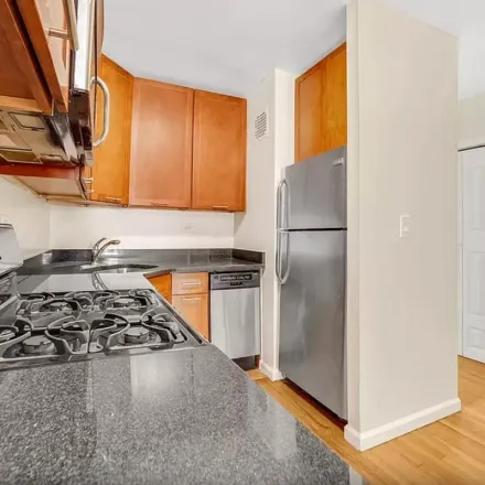 Rent this 1 bed apartment on 30 East 38th Street in New York, NY 10016