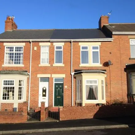 Buy this 3 bed townhouse on 13 Beverley Terrace in Walbottle, NE15 9SA