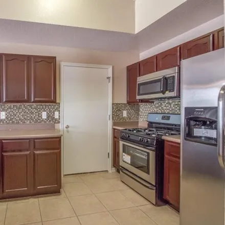 Image 8 - 789 Desert Spring Drive, Horizon City, TX 79928, USA - House for rent