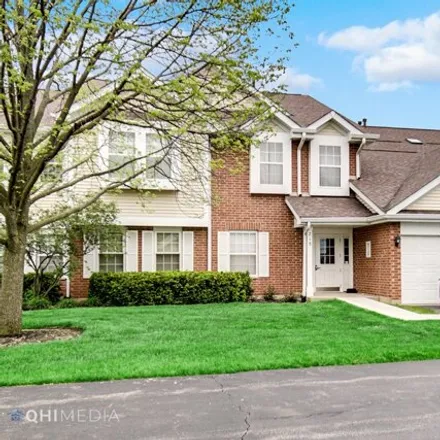 Rent this 3 bed house on 298 Regal Court in Roselle, IL 60172