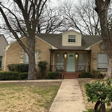 Rent this 4 bed house on 7723 Morton Street in Dallas, TX 75209