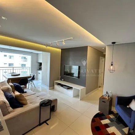 Buy this 2 bed apartment on Rua Doutor Rubens Meireles 105 in Barra Funda, São Paulo - SP