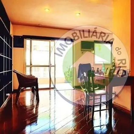 Buy this 2 bed apartment on BagNews in Rua Desembargador Burle 28, Humaitá