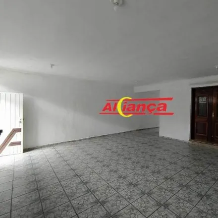 Buy this 3 bed house on Rua Santo Antônio in Vila Galvão, Guarulhos - SP