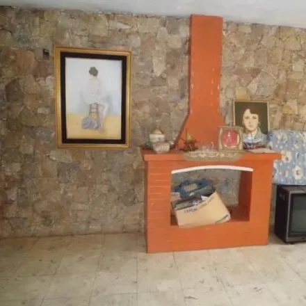 Buy this 5 bed house on Alameda das Dálias in Vila Maceno, São José do Rio Preto - SP