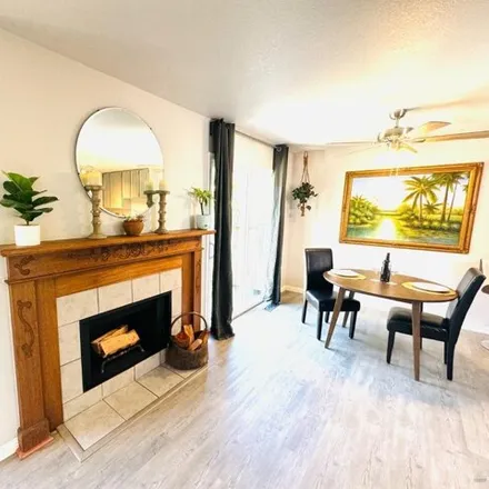 Buy this 3 bed townhouse on 5 Fiery Ct in Rohnert Park, California
