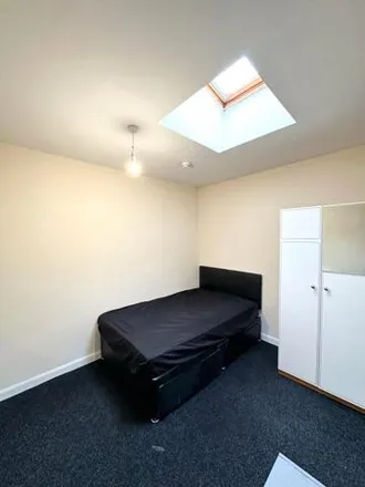 Image 6 - Cleveland Housing Advice Centre, 16 Borough Road, Middlesbrough, TS1 5DW, United Kingdom - Room for rent