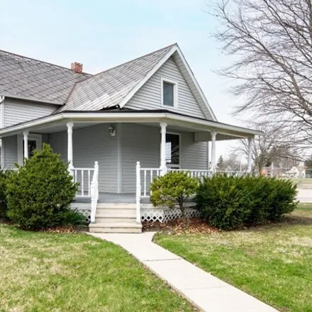 Buy this 3 bed house on Howland Street in Fremont, OH 43420