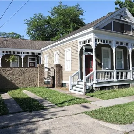 Buy this 1 bed house on 912 Charleston Street in Mobile, AL 36604