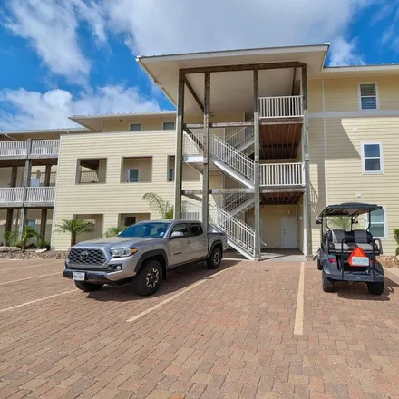 Buy this 3 bed condo on 1499 Mazatlan Drive in Rockport, TX 78382
