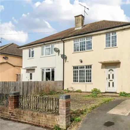 Buy this 3 bed duplex on Stansfeld Place in Oxford, OX3 8QF