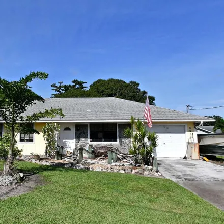 Image 1 - 5906 Palm Drive, Indian River Estates, Saint Lucie County, FL 34982, USA - House for sale