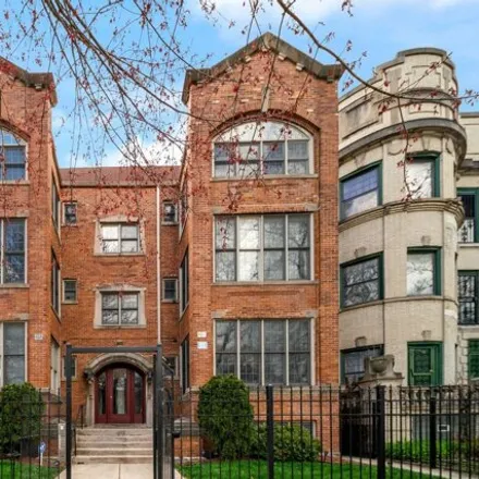Buy this 3 bed condo on 4326-4328 South Doctor Martin Luther King Junior Drive in Chicago, IL 60653