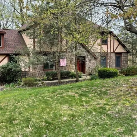 Buy this 4 bed house on 8449 Oak Hollow Lane in Hensingersville, Lower Macungie Township