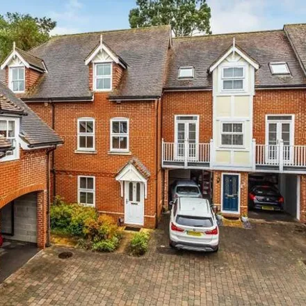 Buy this 3 bed house on 57a Chartwood Place in Dorking, RH4 2JY