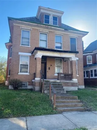 Buy this 6 bed house on 5038 Raymond Avenue in Cabanne Place, St. Louis