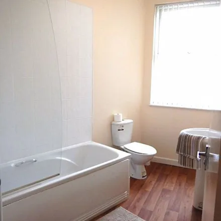 Rent this 1 bed apartment on Dean Street in Widnes, WA8 6PG