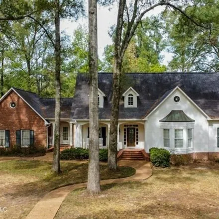 Image 1 - 5 Southern Oaks Drive, Pinehaven Estates, Clinton, MS 39056, USA - House for sale