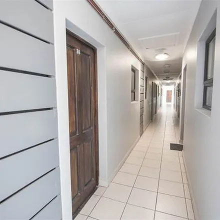 Image 2 - Pickering Street, Newton Park, Gqeberha, 7162, South Africa - Apartment for rent