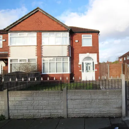 Buy this 3 bed duplex on New Reflections in Barton Road, Stretford