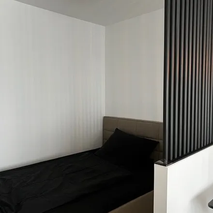 Rent this 1 bed apartment on Darmstädter Straße in Leukertsweg, 63225 Langen