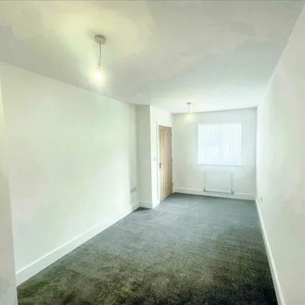 Image 7 - 13 Knapp Avenue, Newthorpe, NG16 3JU, United Kingdom - Room for rent