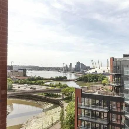 Image 6 - Orchard Wharf, Silvocea Way, London, E14 0TY, United Kingdom - Room for rent