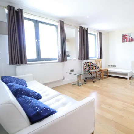 Rent this 2 bed apartment on Pinner Road in London, HA1 4JA