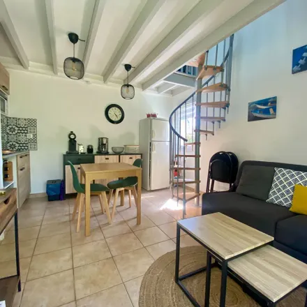 Rent this 2 bed apartment on 36 Avenue de Lauterbourg in 69160 Tassin-la-Demi-Lune, France