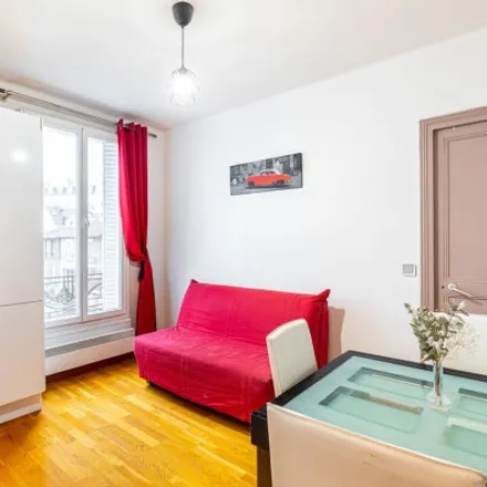 Image 3 - 48 Rue du Gouverneur Général Éboué, 92130 Issy-les-Moulineaux, France - Townhouse for rent