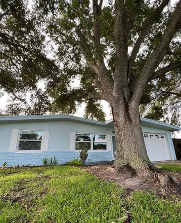 Image 3 - 14154 Page Avenue, Largo, FL 33774, USA - House for sale