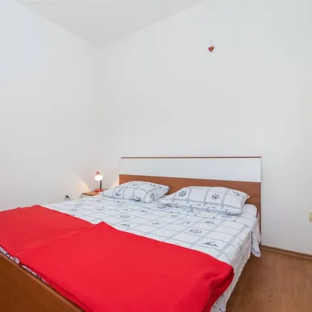 Image 7 - Grad Kaštela, Split-Dalmatia County, Croatia - Apartment for rent