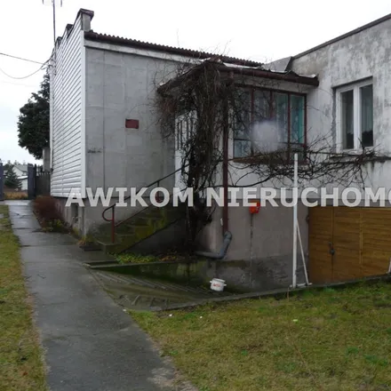 Buy this studio house on Rondo Solidarności in 96-100 Skierniewice, Poland