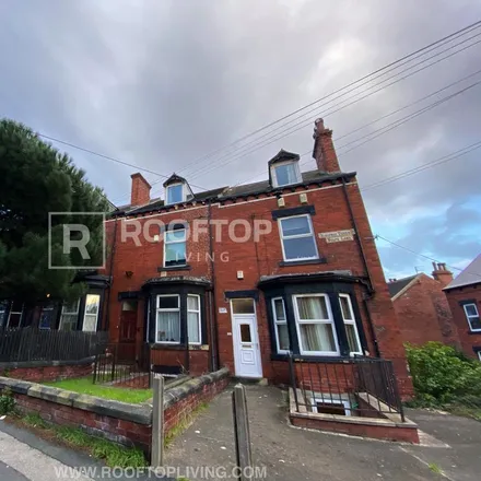 Image 9 - Delph Lane, Leeds, LS6 2HQ, United Kingdom - House for rent