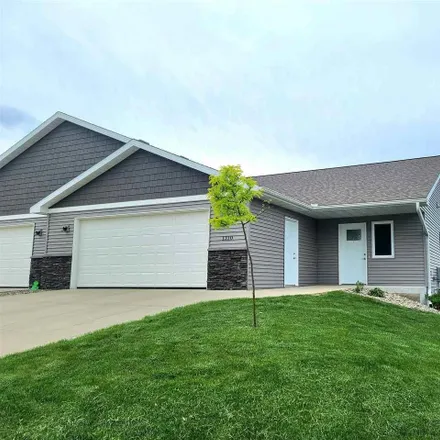 Buy this 3 bed duplex on 1314 Birchwood Drive in New Ulm, MN 56073