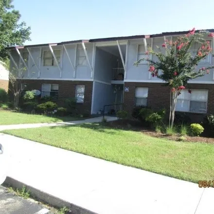 Rent this 1 bed condo on 2nd Loop Road in Cypress Point, Florence