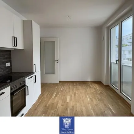 Rent this 3 bed apartment on Wilsdruffer Kubus in Postplatz 1, 01067 Dresden