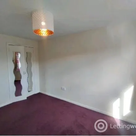Image 6 - Andrew Close, Wokingham, RG40 2HY, United Kingdom - Apartment for rent
