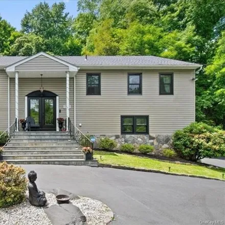 Buy this 4 bed house on 1476 Pleasantville Rd in Briarcliff Manor, New York