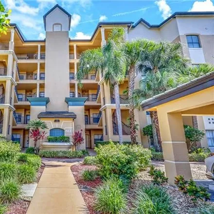 Buy this 3 bed condo on 246 Vintage Circle in Collier County, FL 34119