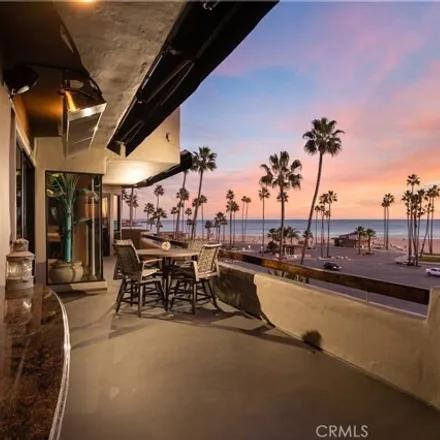 Rent this 4 bed house on 2901 Ocean Boulevard in Newport Beach, CA 92625