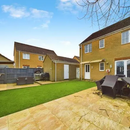 Buy this 4 bed house on The Limes in Whittlesey, PE7 1DS