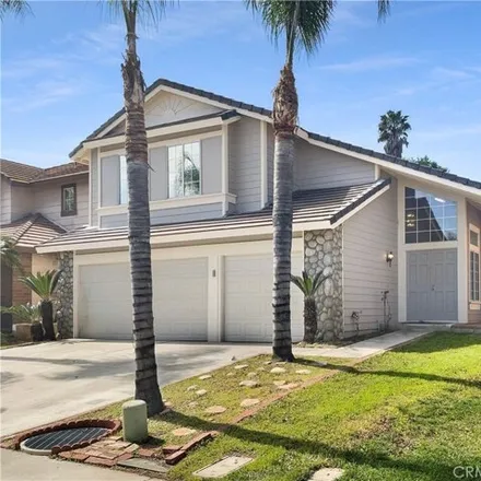 Image 8 - 596 Hillsborough Drive, Corona, CA 92515, USA - House for sale