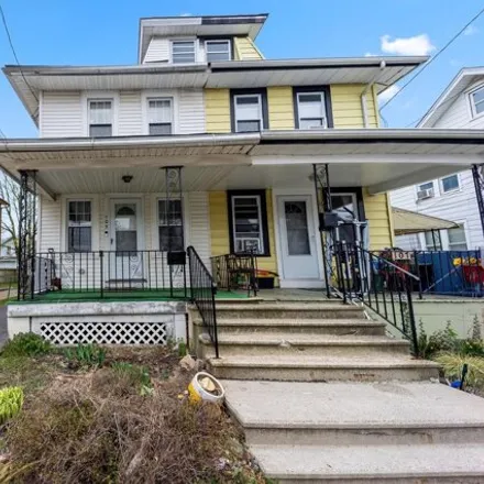 Buy this 3 bed house on 131 Brookside Avenue in Prospect Park, Ewing Township