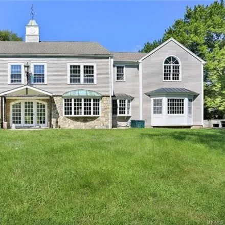 Rent this 4 bed house on 35 Meeting House Road in Greenwich, CT 06831