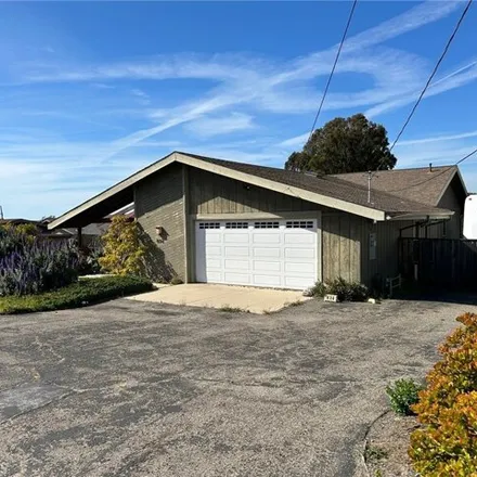 Rent this 3 bed house on 836 Highland Drive in Los Osos, San Luis Obispo County