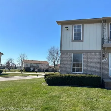 Buy this 2 bed townhouse on 35290 Terrybrook Drive in Sterling Heights, MI 48312