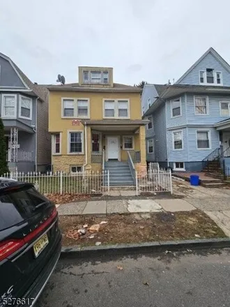 Buy this 8 bed house on 31 North 16th Street in Ampere, East Orange