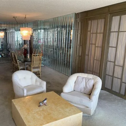 Image 9 - Maison Grande Condominium, 6039 Collins Avenue, Miami Beach, FL 33140, USA - Condo for sale
